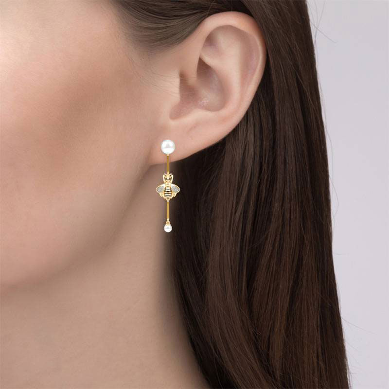 Jeulia "Queen Bee" Cultured Pearl Bee Sterling Silver Earrings