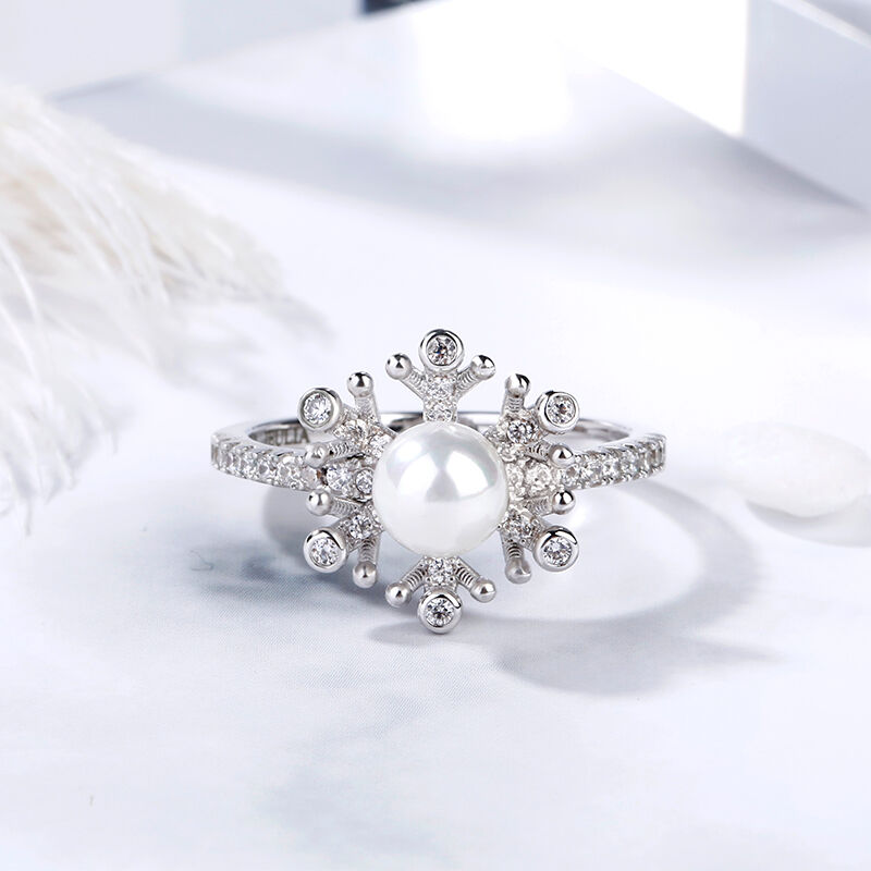 Jeulia Snowflake Cultured Pearl Sterling Silver Ring