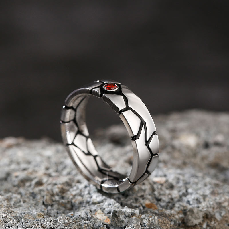 Jeulia Cracked Design Red Stone Sterling Silver Men's Band