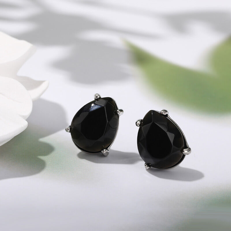 Jeulia "New Beginnings" Pear Shaped Natural Black Agate Stud Earrings