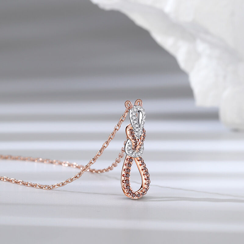 Jeulia Collar de Plata de Ley con Dos Tonos y Diseño de Amor Infinito