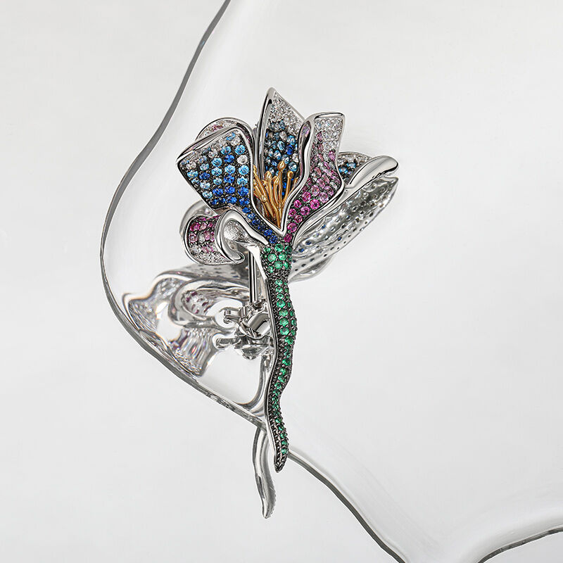 جوليا بروش بأحجار متعددة الألوان "زهرة ساحرة" من الفضة الاسترليني