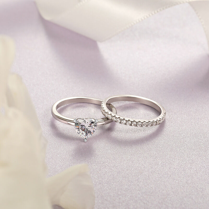 Jeulia Simple Custom Heart Engagement Eternity Ring Set