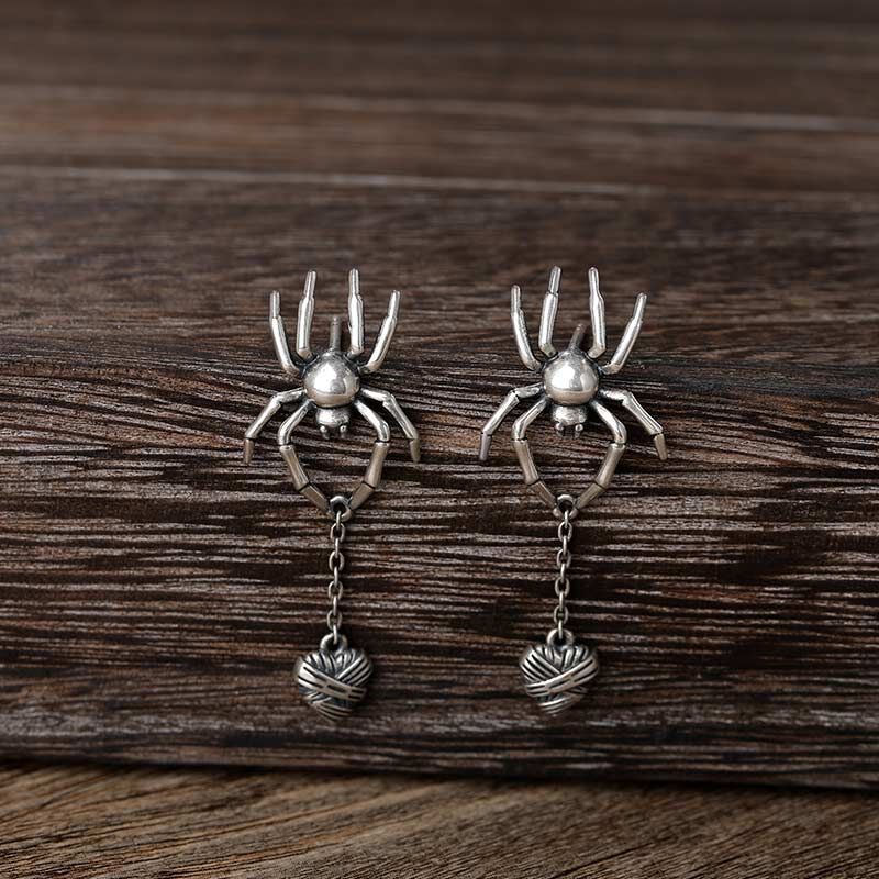 Jeulia "Spider & Heart" Sterling Silver Dangle Earrings
