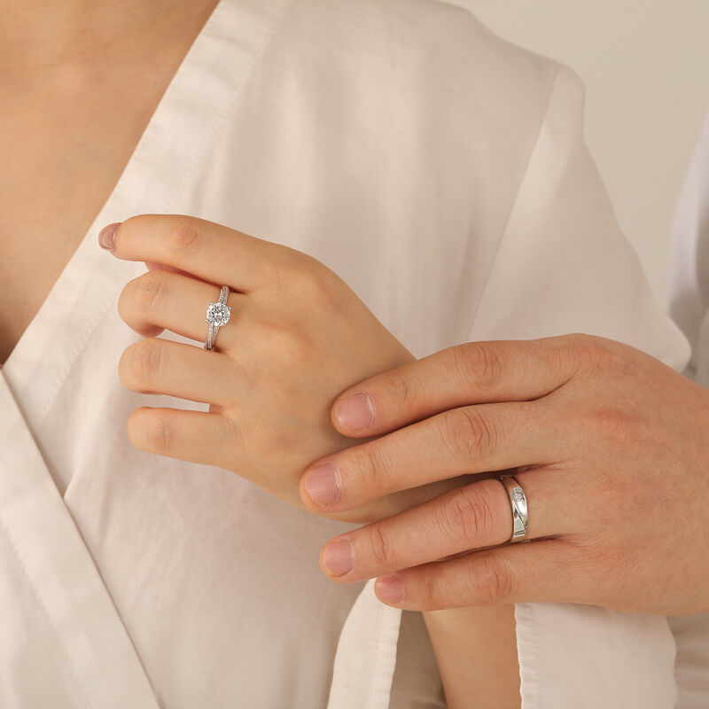 Jeulia Classic Eternity Knot Couple Rings