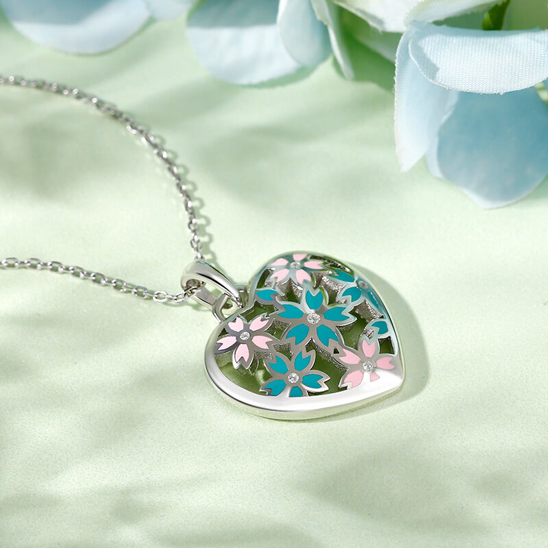 Jeulia "Smell the Spring" Enamel Sterling Silver Necklace