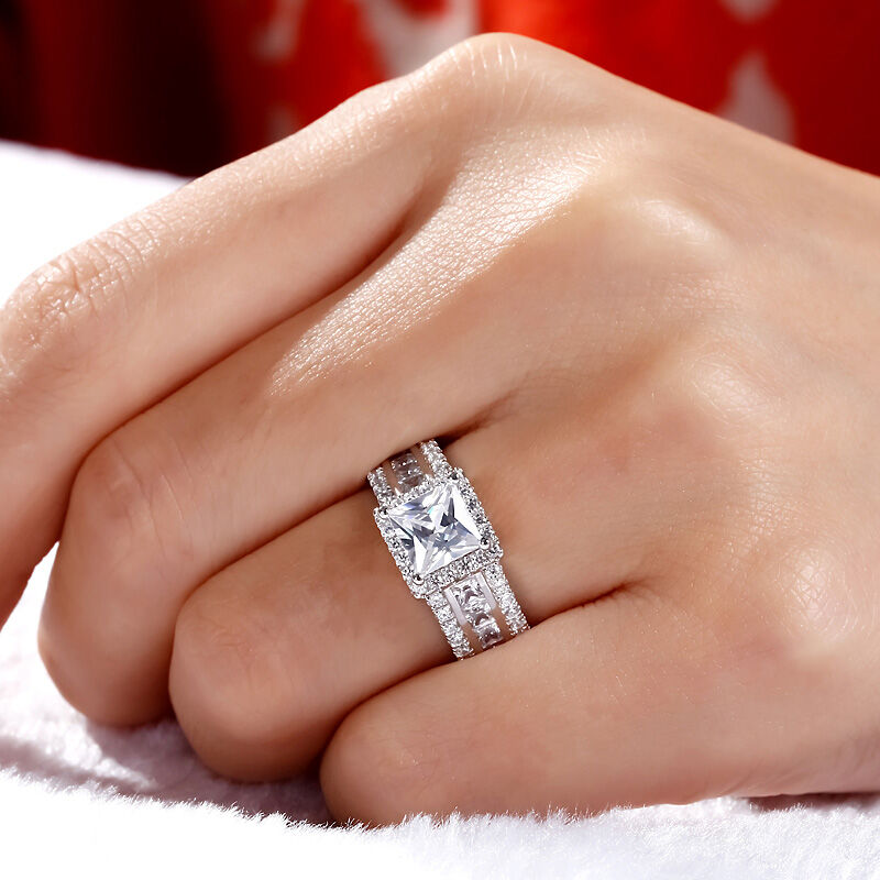Jeulia Contemporary Design Princess Cut Sterling Silver Ring