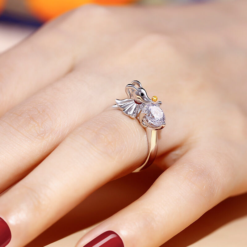Jeulia Hug Me "Ghost Dog" Round Cut Sterling Silver Ring