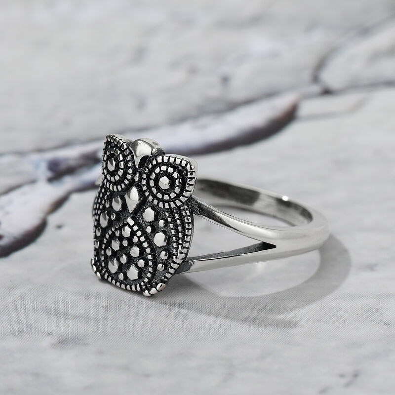 Jeulia "As Wise As An Owl" Sterling Silver Ring