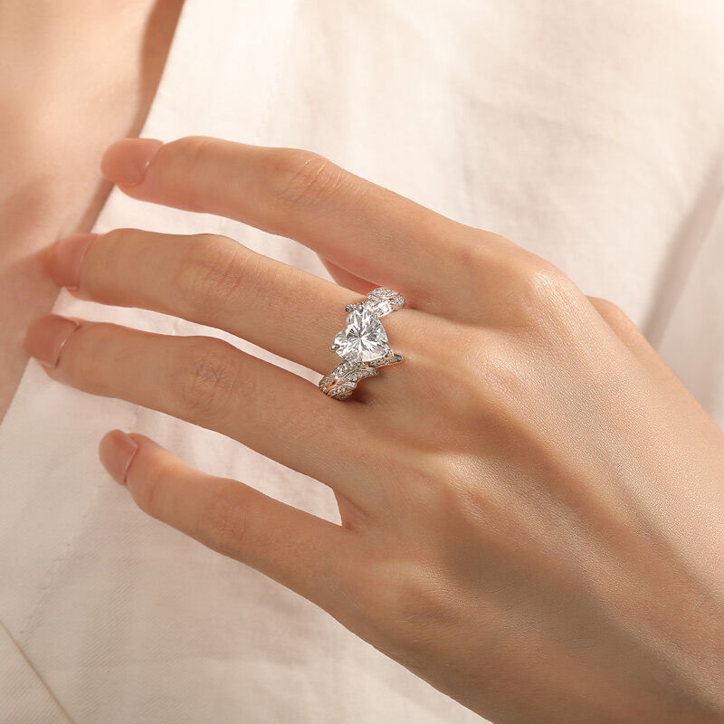 Jeulia Anillo de Promesa Corazón con Alas Diseño Cruzado