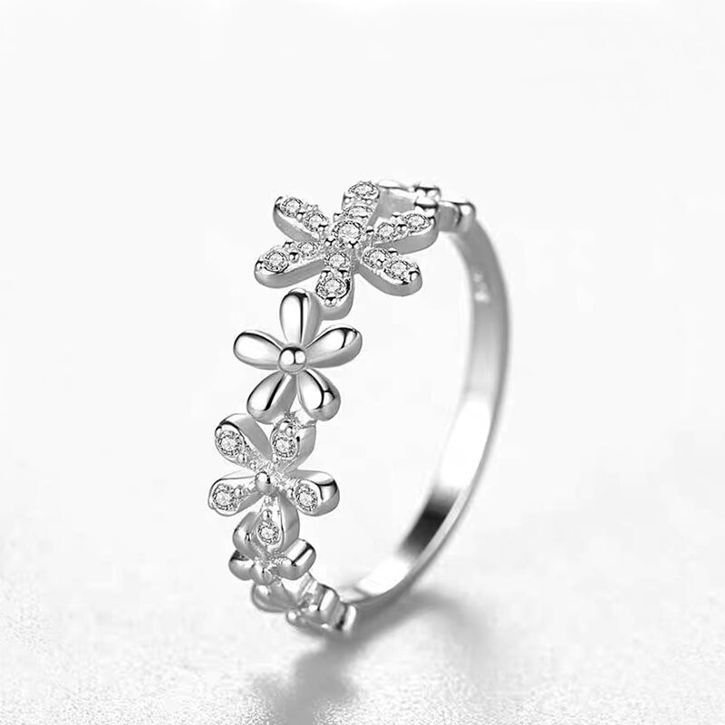 Jeulia Flower Design Sterling Silver Ring