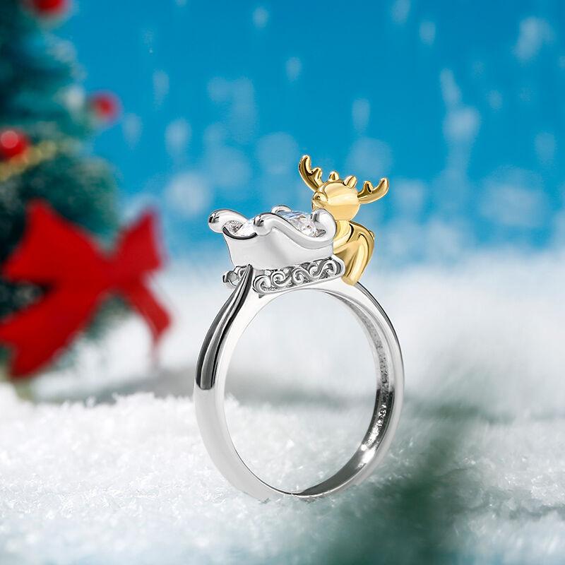 Jeulia Hug Me "Christmas Reindeer" Sleigh Round Cut Sterling Silver Ring