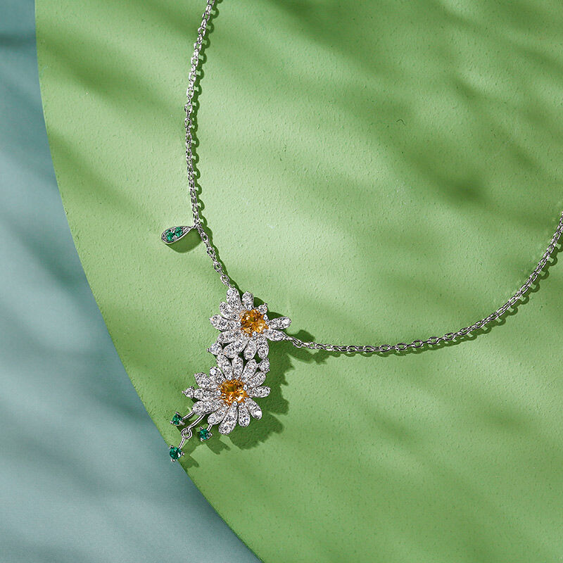 Jeulia Collar de doble camomila con hoja verde de plata de ley