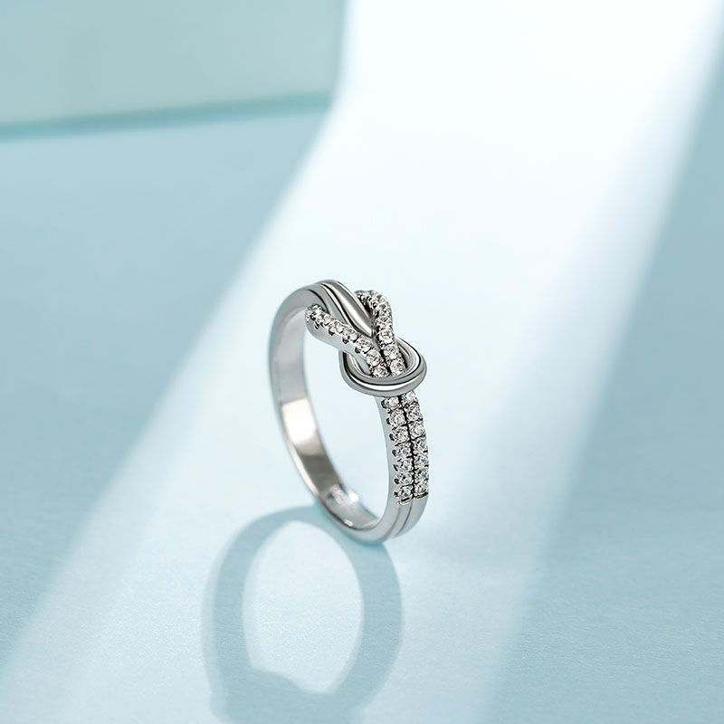 Jeulia Knot Design Sterling Silver Ring
