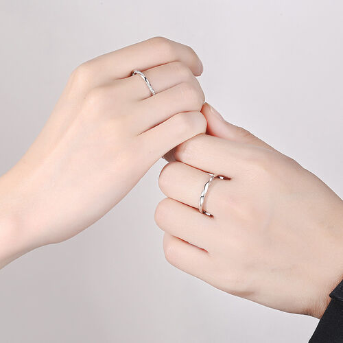Jeulia Twist Design Sterling Silver Adjustable Couple Rings
