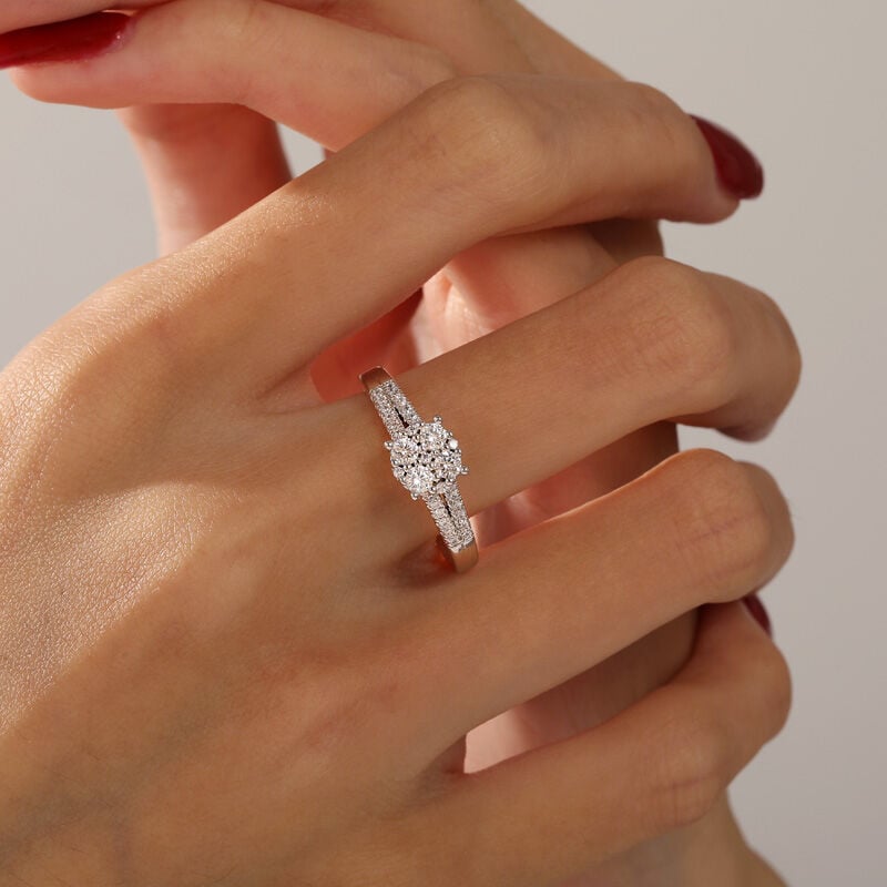 Jeulia Olivetta Round Gemstone Ring with Split Shank