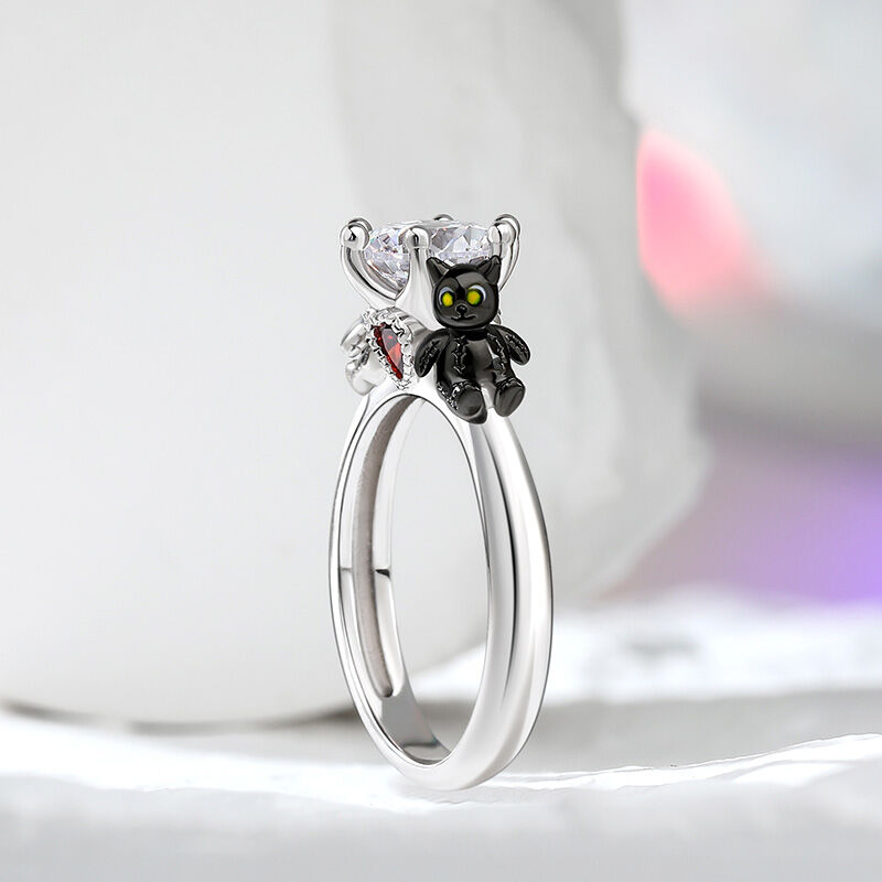 Jeulia Hug Me "Voodoo Doll Cats" Round Cut Sterling Silver Ring
