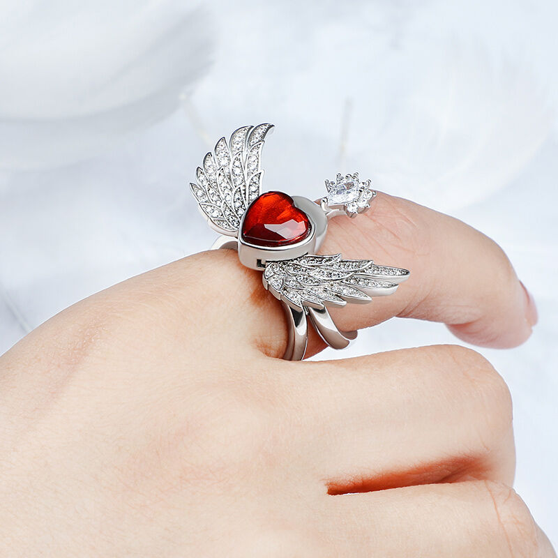 Jeulia "Flying Angel" Movable Sterling Silver Ring