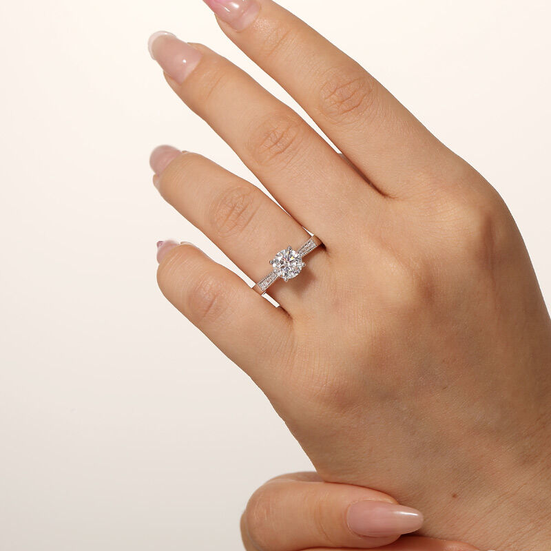 Jeulia Reverse Tapered Beaded Round Solitaire Engagement Ring