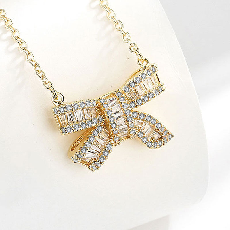 Jeulia Bowknot Emerald Cut Sterling Silver Necklace