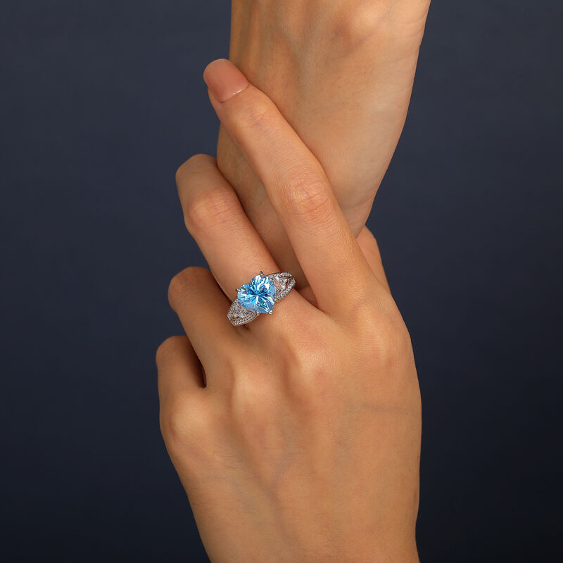 Jeulia Anello di Promessa Personalizzato a Tre Pietre a Cuore