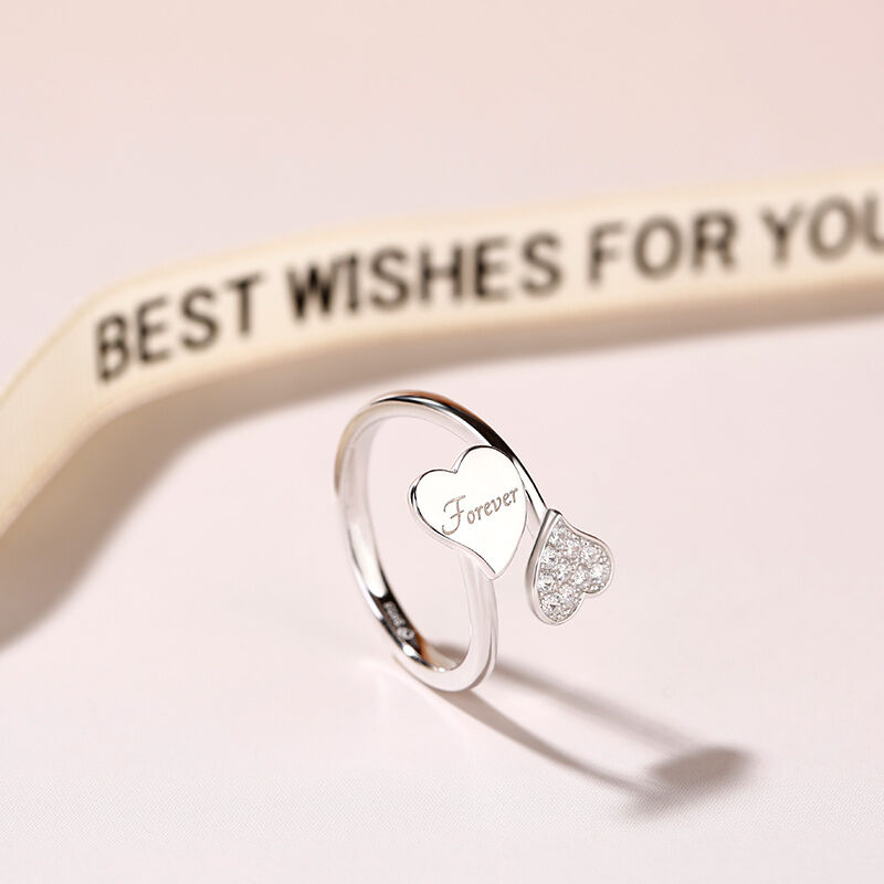 Jeulia Engraved Heart Design Sterling Silver Ring