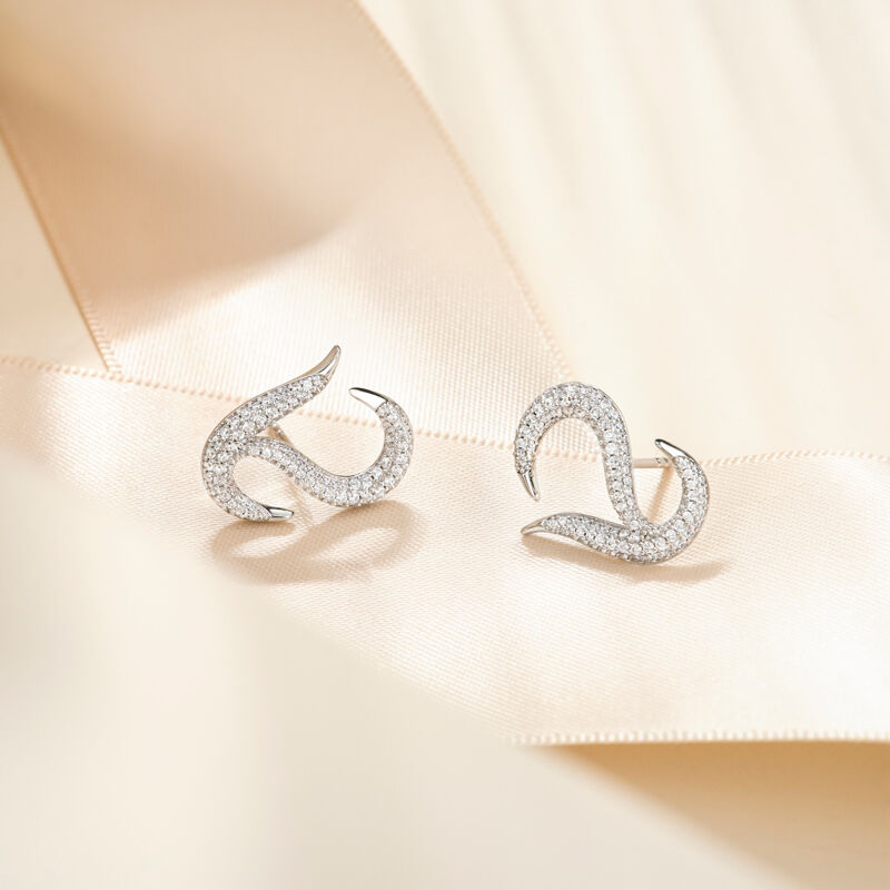 Jeulia Pendientes Mujer Simples de Plata de Ley con Forma de Logo y Corazón