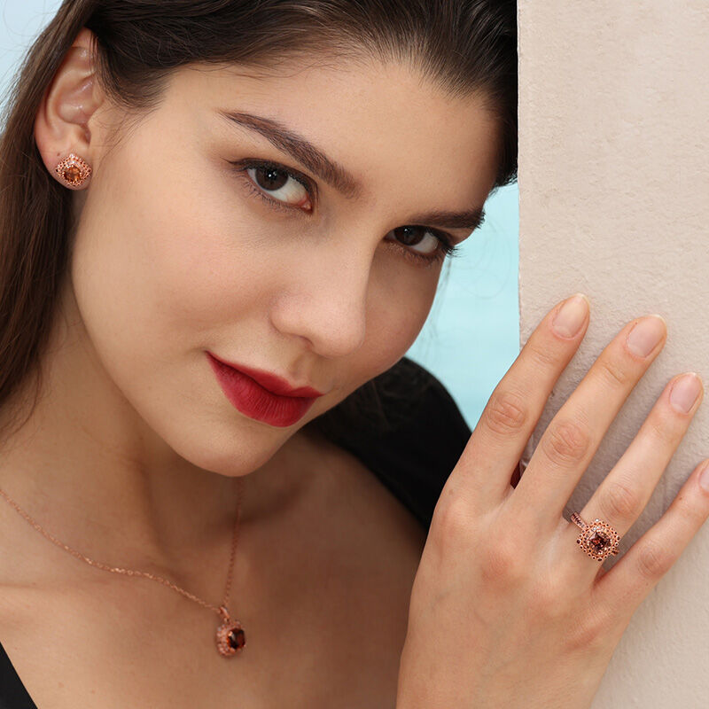 Jeulia Milgrain Design Halo Cushion Cut Sterling Silver Ring