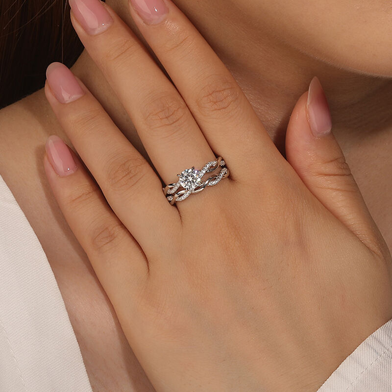 Jeulia Twist Round Cut Sterling Silver Ring Set