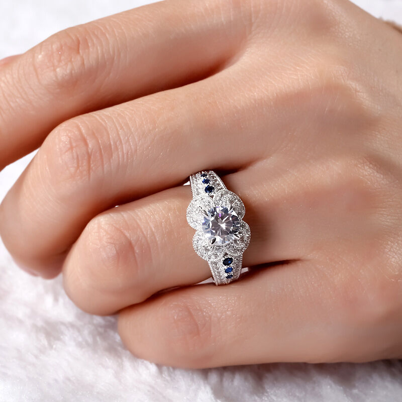 Jeulia Milgrain Flower Design Round Cut Sterling Silver Ring