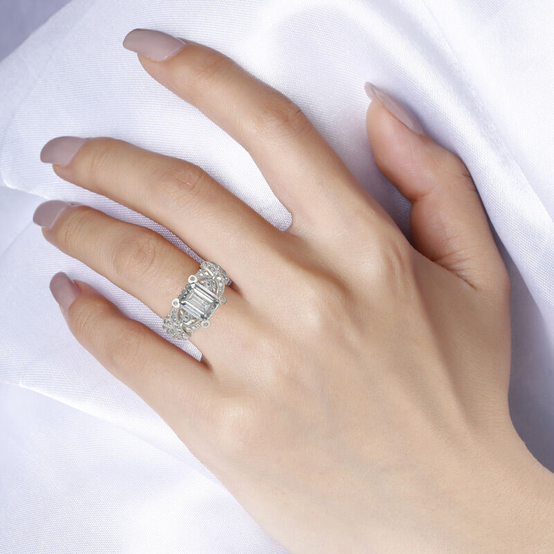 Jeulia Emerald Cut Knot Sterling Silver Ring