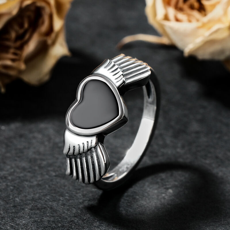 Jeulia "Winged Heart" Sterling Silver Ring