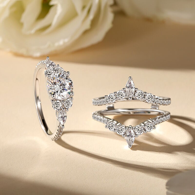 Jeulia Round Cut Three Stone V-Shaped Engagement Ring Set