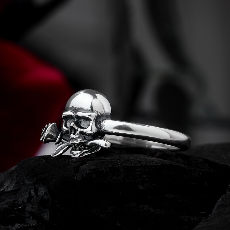 Jeulia "Skull & Rose" Sterling Silver Ring