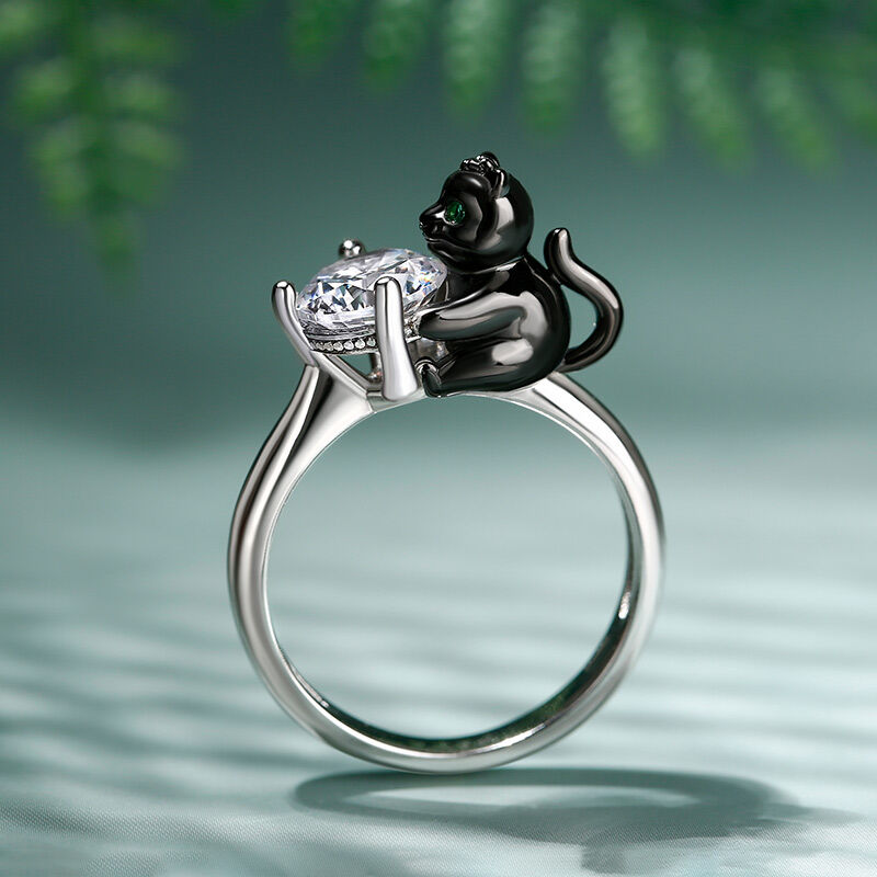Jeulia Hug Me "Power & Strength" Panther Round Cut Sterling Silver Ring