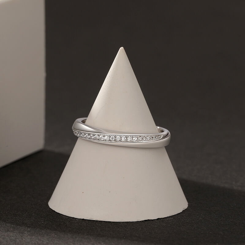 Jeulia Simple Twist Men's Wedding Band Sterling Silver