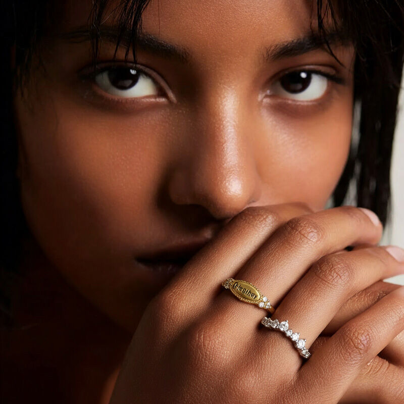 Jeulia Esenciales del Día Juego de Anillos de Cuentas con Nombre Personalizado Bicolor