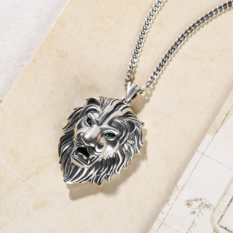 Jeulia Lion Sterling Silver Men's Necklace