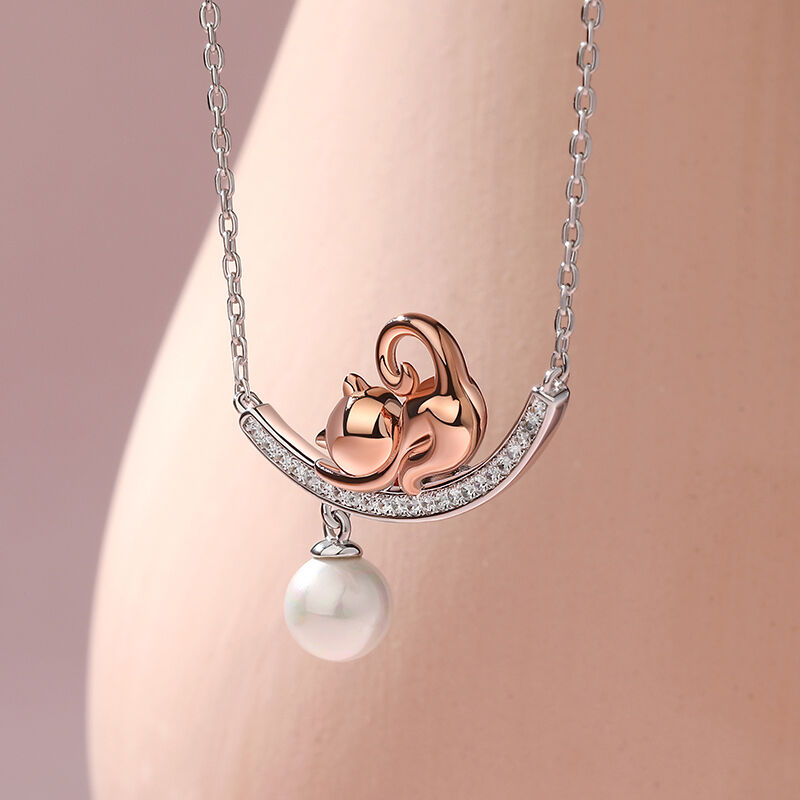 Jeulia Collana di perle coltivate con gatto pigro in argento sterling