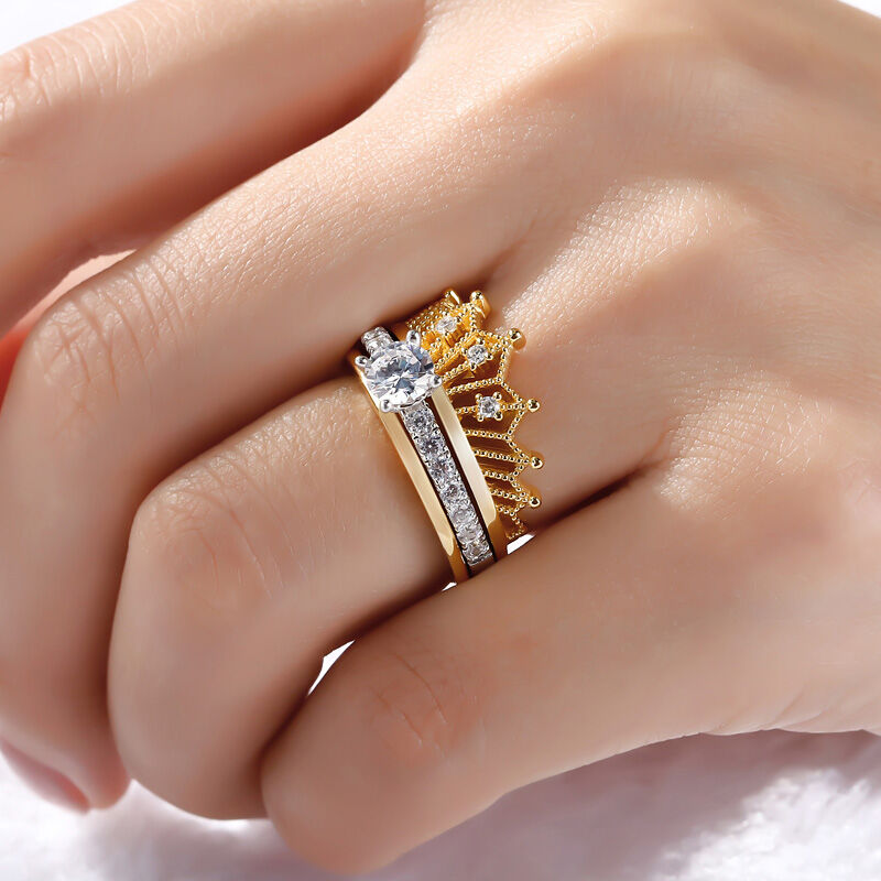 Jeulia Two Tone Crown Round Cut Sterling Silver Ring set
