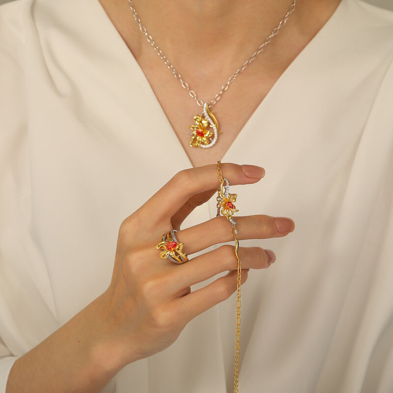 Jeulia x Leyla "Floral of Thorns" Tvåfärgad Blomma Damvigselring i Sterling Silver