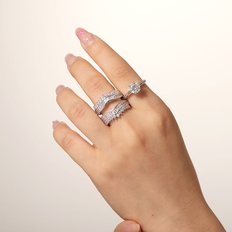 Jeulia Round Cut Interchangeable Bridal Ring Set