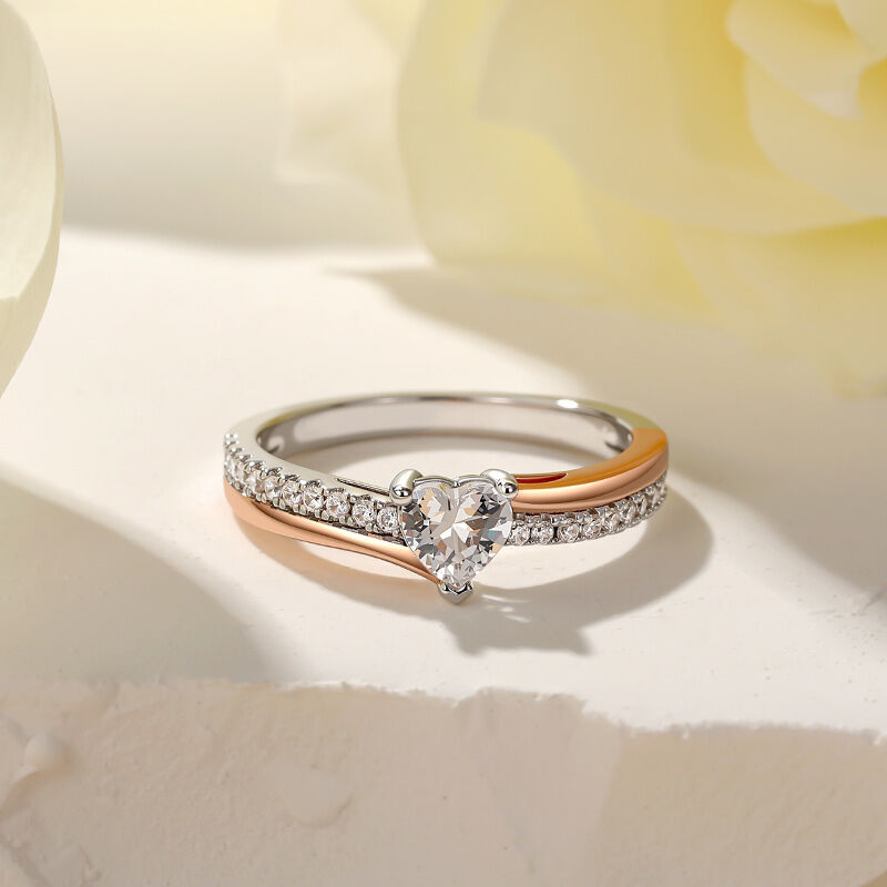 Jeulia Amore Tvåfärgad Böjdt Hjärta Löftesring i Sterling Silver