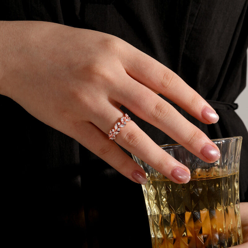 Jeulia Nature Inspired Marquise & Round Cut Sterling Silver Women's Band