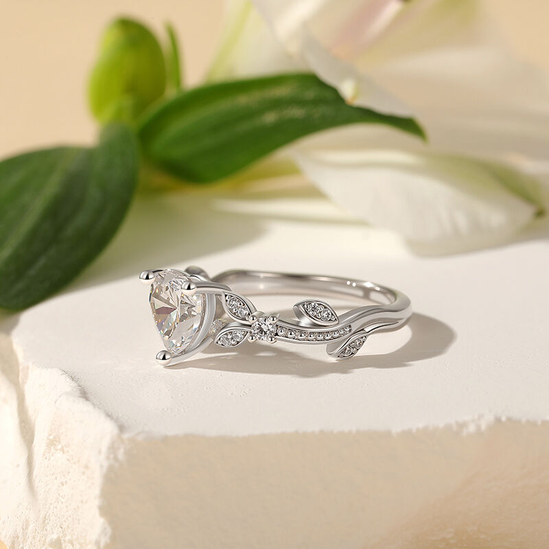Jeulia Fin Klängväxt Hjärta Förlovningsring i Sterling Silver