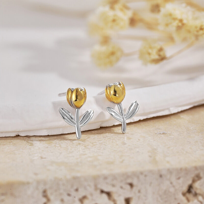 Jeulia "Blossoming Beauty" Tulip Sterling Silver Stud Earrings