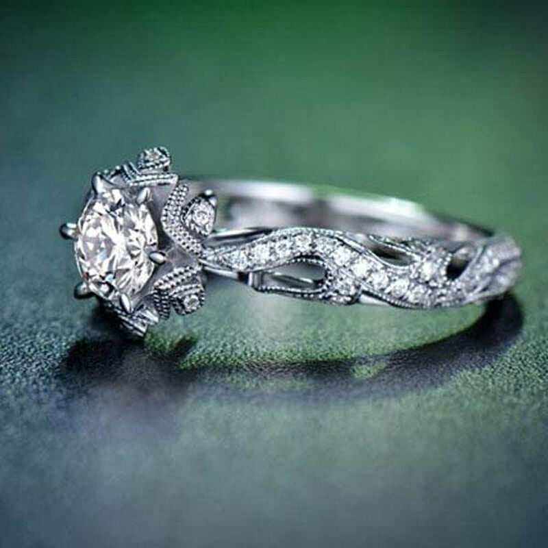 Jeulia Anello A Forma Di Fiocchi Di Neve Taglio Rotondo In Argento Sterling