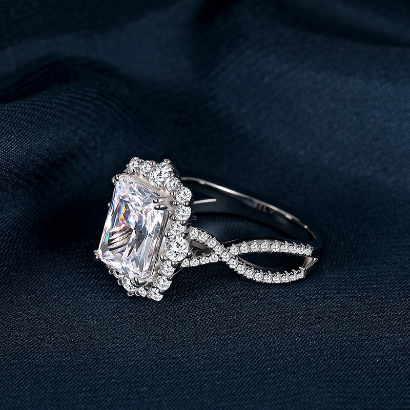 Jeulia Anello di Fidanzamento a Taglio Radiante con Alone e Torsione in Argento Sterling