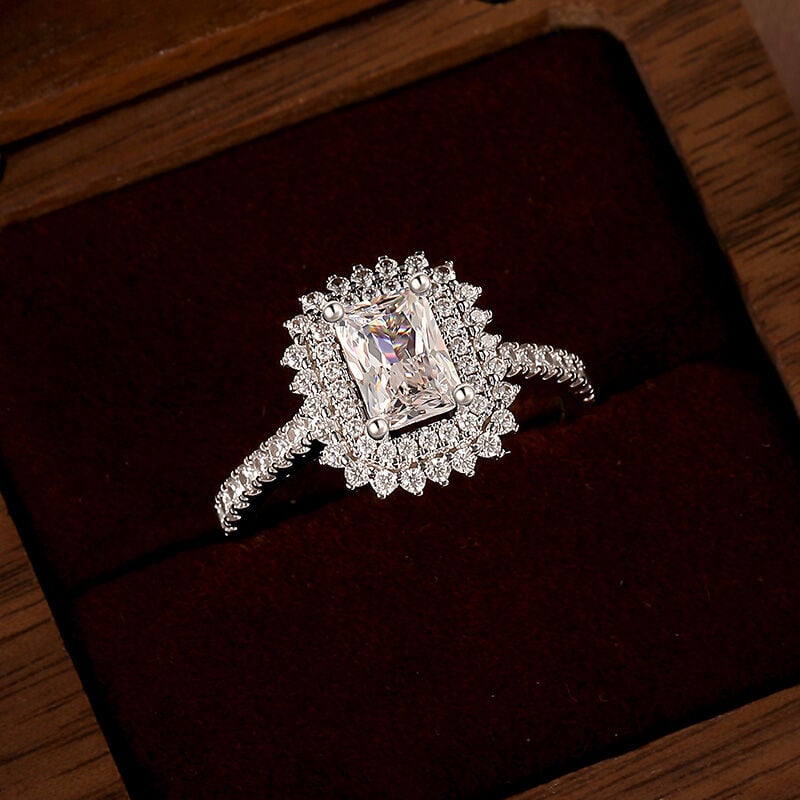 Halo Engagement Rings