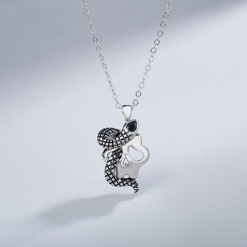 Jeulia "Die For Love" Sterling Silver Skull and Snake Necklace